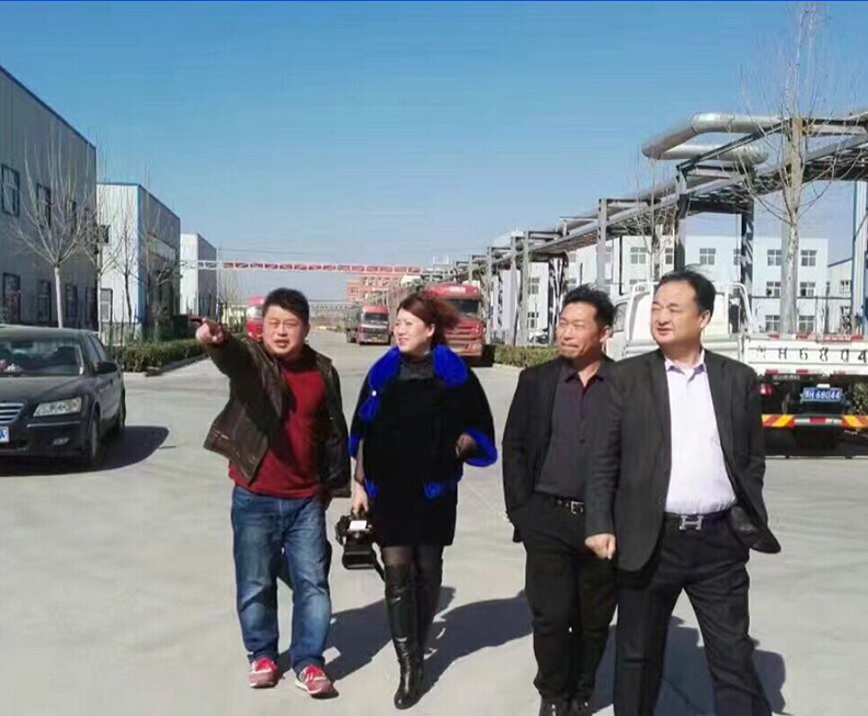 新疆吉木薩爾縣人員（yuán）蒞臨我公司孟州日本久久久生化園區進行觀摩活動(圖1)