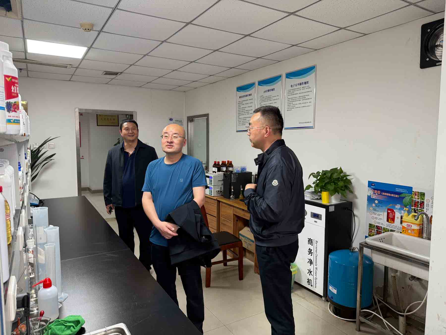 共探（tàn）行業新路徑 引領農化新征程 | 中國農藥發展與應用協會花（huā）榮軍秘書長蒞臨（lín）日本久久久生化指導工作(圖2)